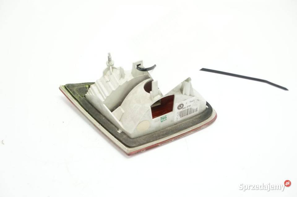 LAMPA LEWA TYŁ SKODA SUPERB II 3T5945094 Lipno