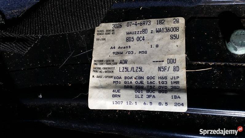 AUDI A4 B5 AVANT 18 LZ5L Kraków