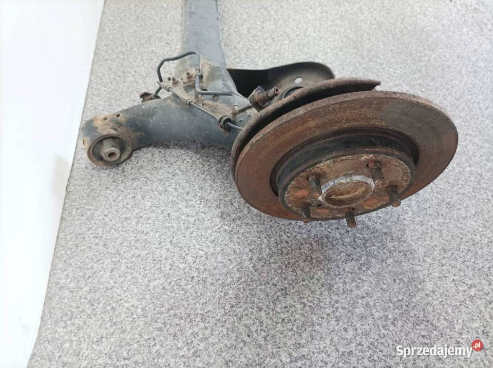 BELKA ZAWIESZENIA TYŁ E18 HB Toyota Auris II osobowe