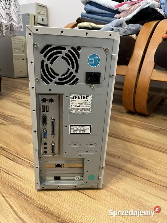 Zabytkowy komputer PC Lifetec Pentium II 400MHz Brzana