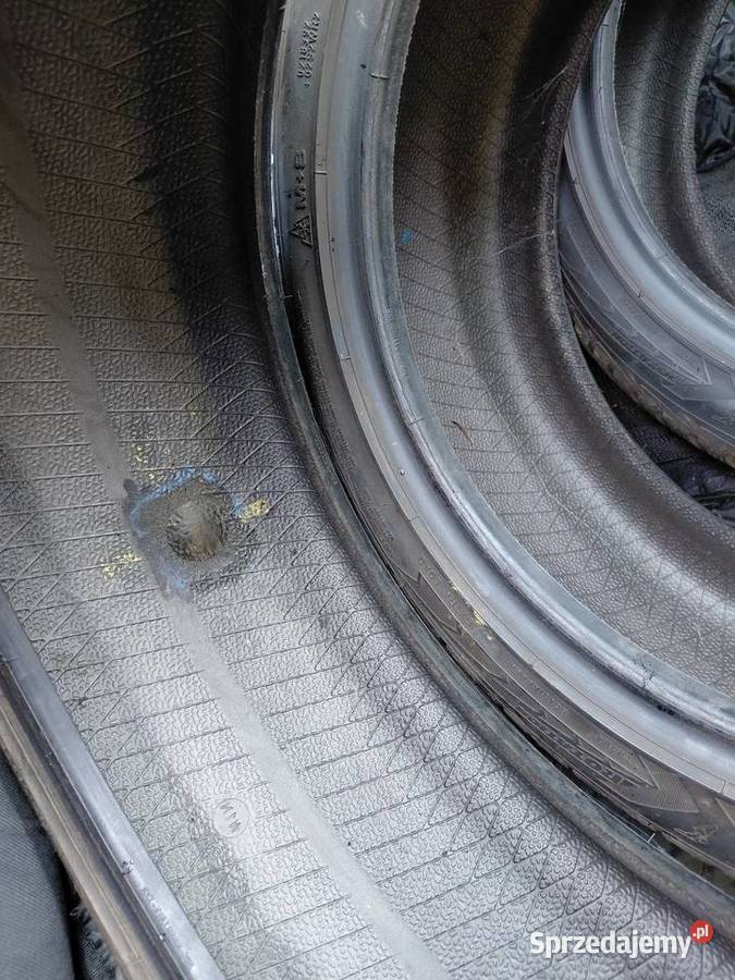 Opony zimowe Goodyear Ultra Grip 215 45 17 śląskie Katowice