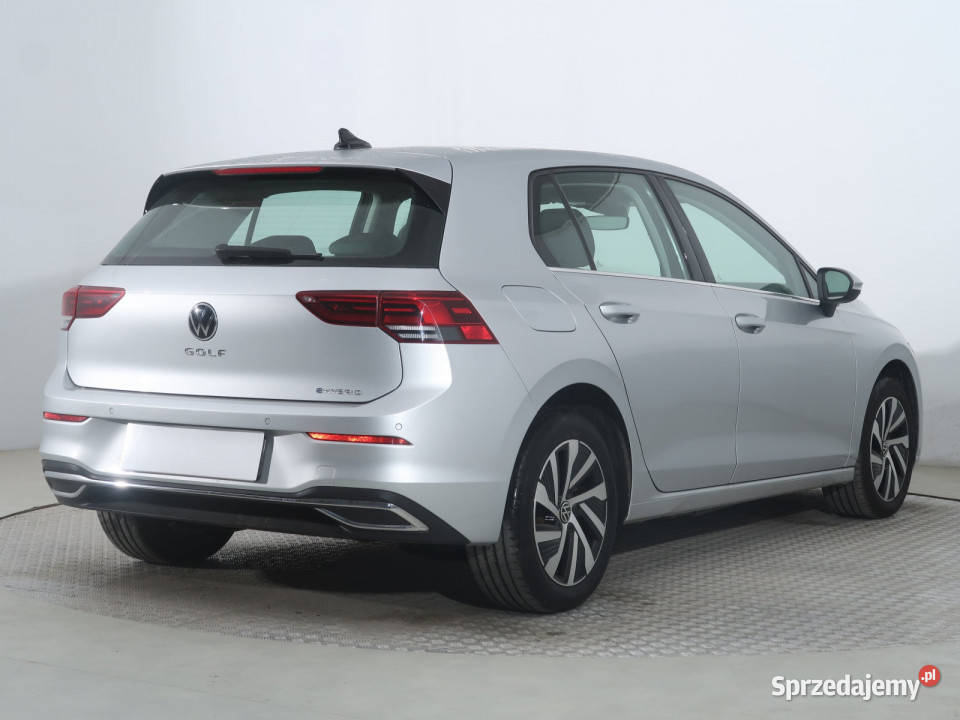 VW Golf 14 TSI eHybrid elektrycznie ustawiane fotele