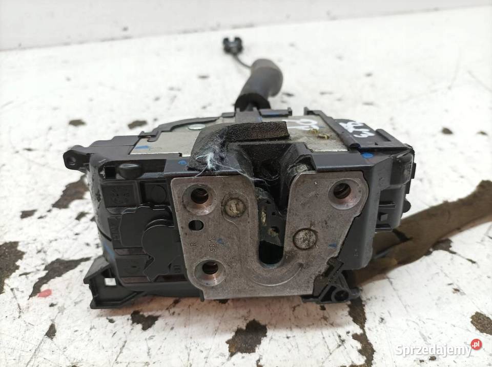 ZAMEK DRZWI PRAWY PRZÓD Renault Laguna III 2007 Rok produkcji 2008