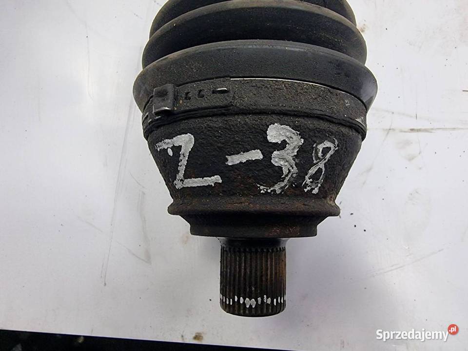 PÓŁOŚ PRAWA PRZÓD AUDI A8 D3 4E0407271N osobowe Lipno