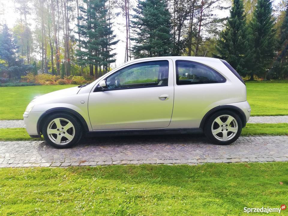 Opel Corsa C 12 gaz AUTOMAT Pierwszy właściciel kupiony w polskim salonie Corsa Ostrowiec Świętokrzyski sprzedam