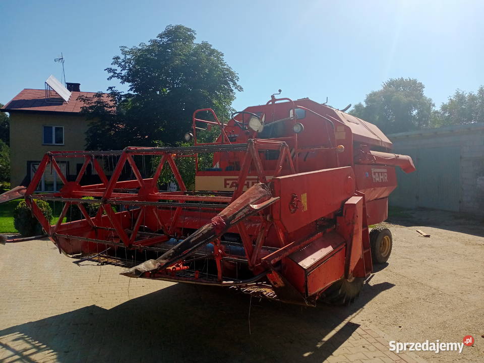 Kombajn Fahr m 900 z sieczkarnią do słomy Węgrów