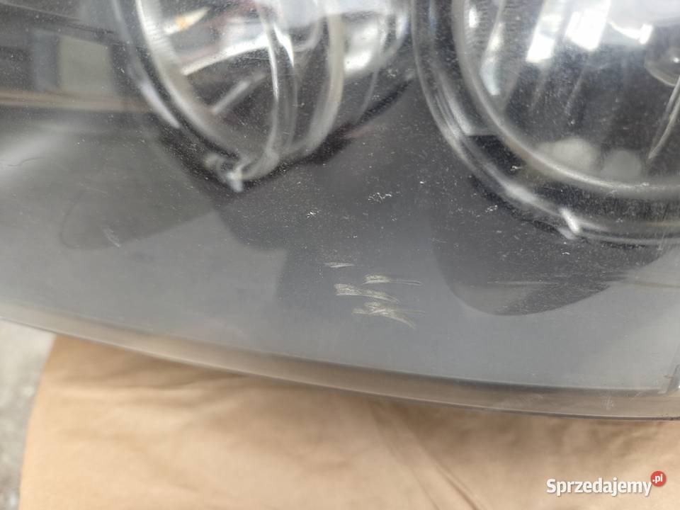Lampa lewa reflektor bmw e90 e91 zkw polift Lci osobowe śląskie Bielsko-Biała