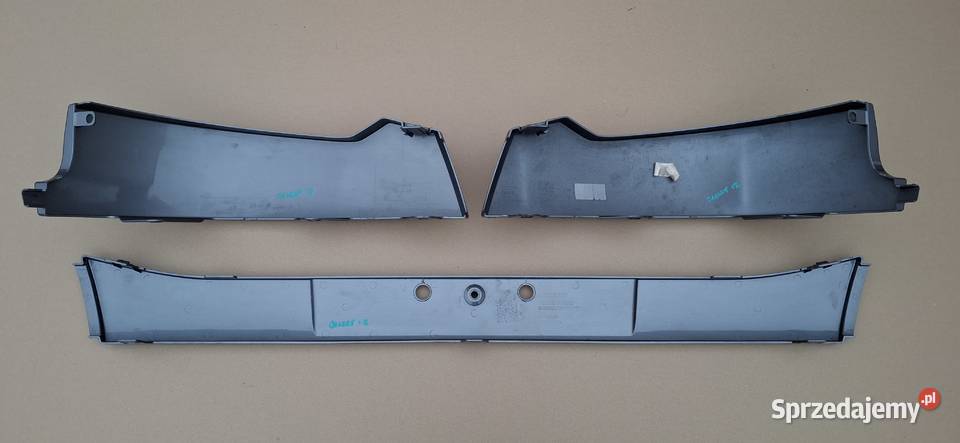 VOLVO FH5 POSZYCIE ZDERZAK NAKŁADKA ŚRODEK Bieleń