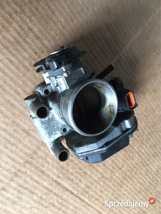 Przepustnica Audi A4 B5 18 ADR 058133063H Chojnice sprzedam