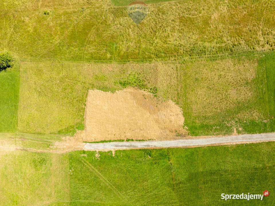 Działka budowlana Leszczyny 1074m2