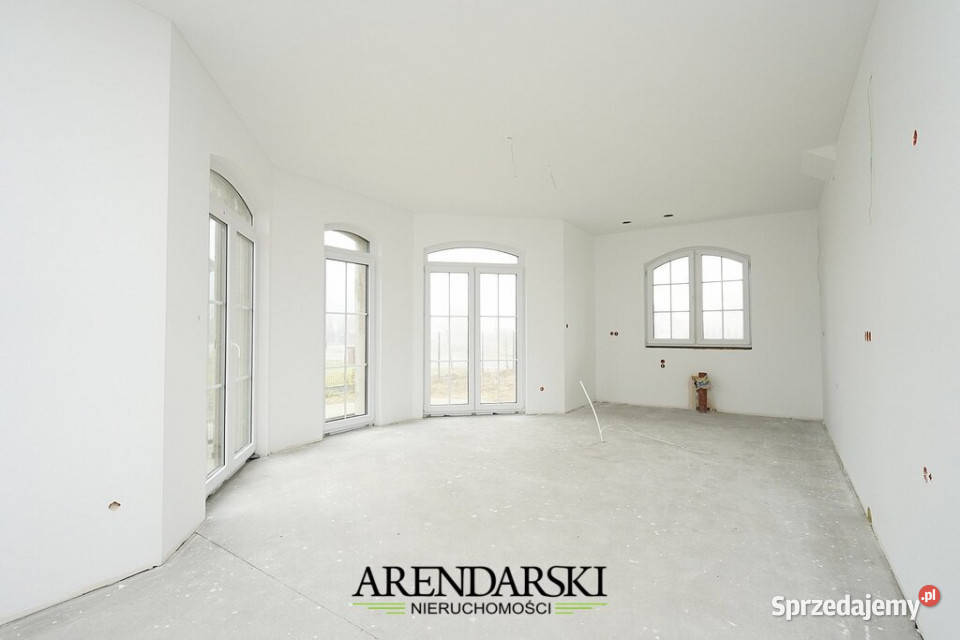 Stylowy dom do własnej aranżacji Ciecierzyce