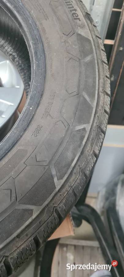 Opony zimowe continental 205 65 16c trafic