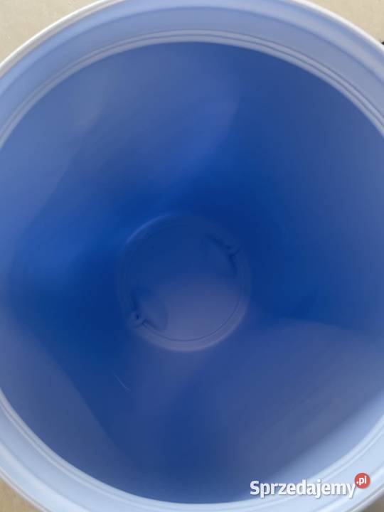 Beczka 70L plastikowa używana umyta czyta z Walichnowy