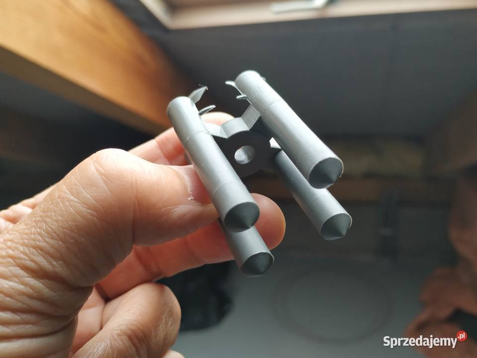 Podkładka do zbrojenia 30mm dystans stołek Materiały budowlane Swarzędz