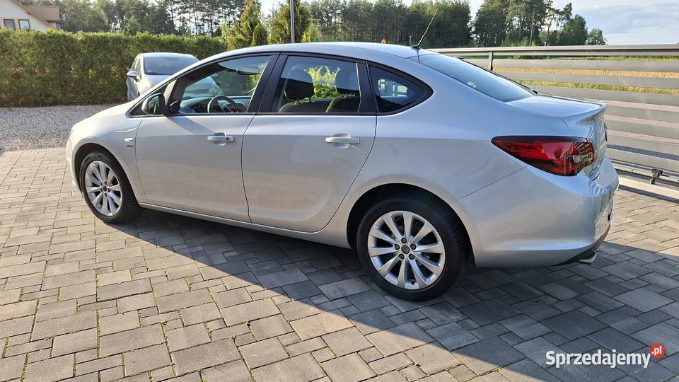 Opel Astra J 14 Turbo2013 Lift podlaskie Kolno sprzedam