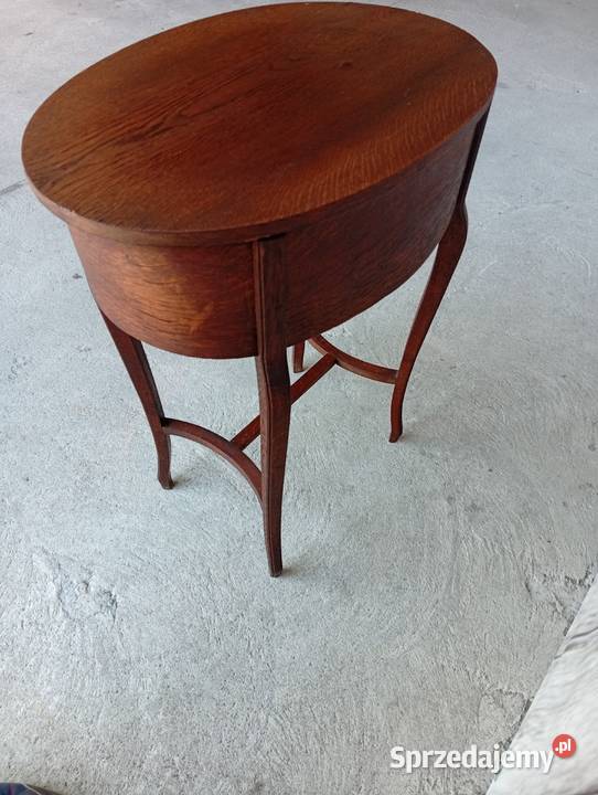 antyczny owalny stolik niciak w stylu Byczyna sprzedam