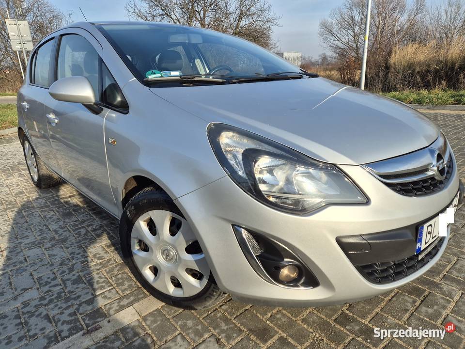 Opel Corsa D 2014 5Dzwiowy 141 przebieg Klima Legnica