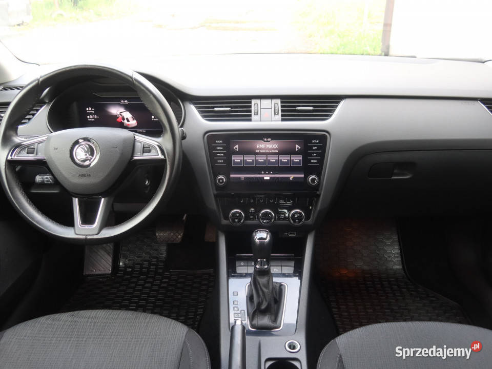 Skoda Octavia 15 TSI wielofunkcyjna kierownica Katowice