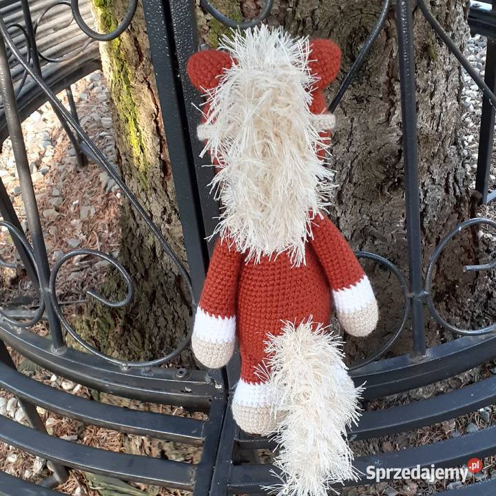 Koń na szydełku Mrocza