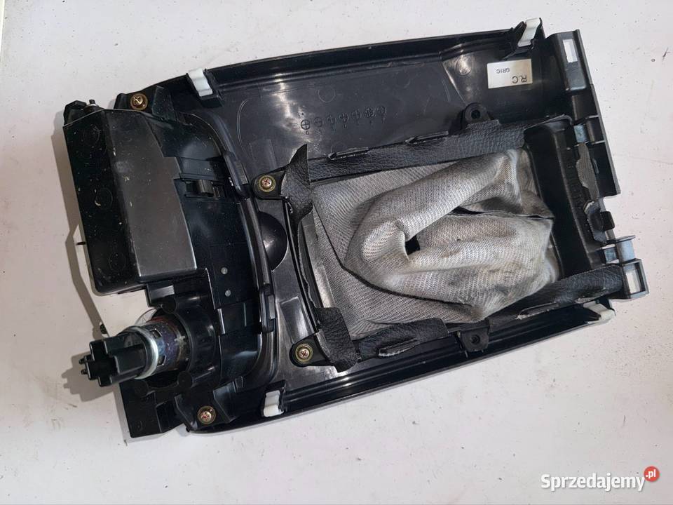 Panel środkowy Mazda 6 wielkopolskie