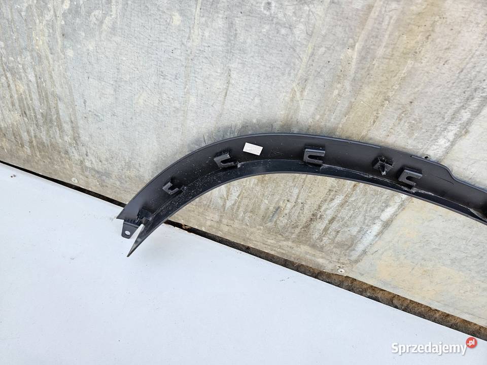 LAND ROVER DEFENDER L663 LISTWA BŁOTNIKA PRAWA osobowe Międzychód