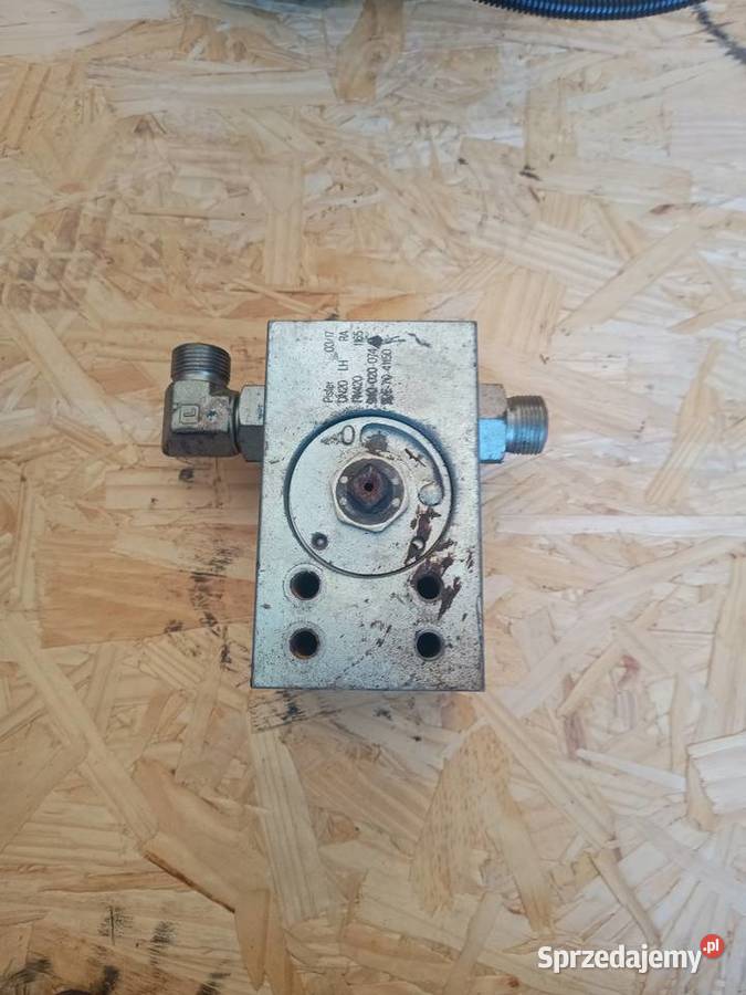 Zawór blokowy hydrauliki Komatsu PW 148 Staszów