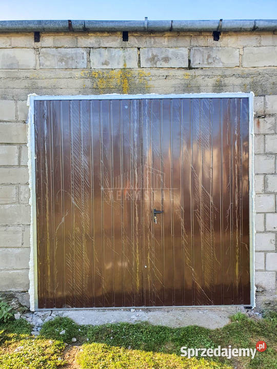 Bramy garażowe na wymiar dwuskrzydłowe ocieplone Legnica