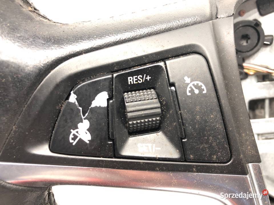 KIEROWNICA OPEL ASTRA J 0915