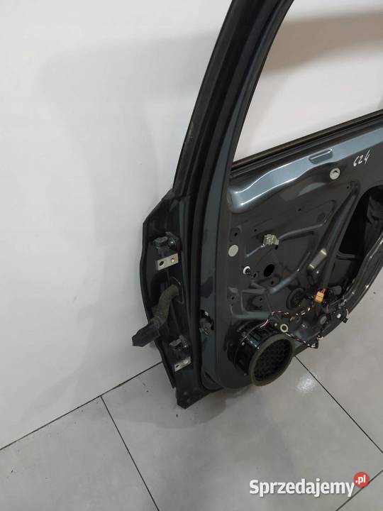 DRZWI PRAWE TYŁ KOMBI Skoda Superb III 2015 Drzwi