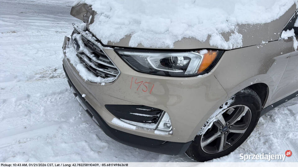Ford Edge 2020 20 AWD uszkodzony w drodze do Żórawina