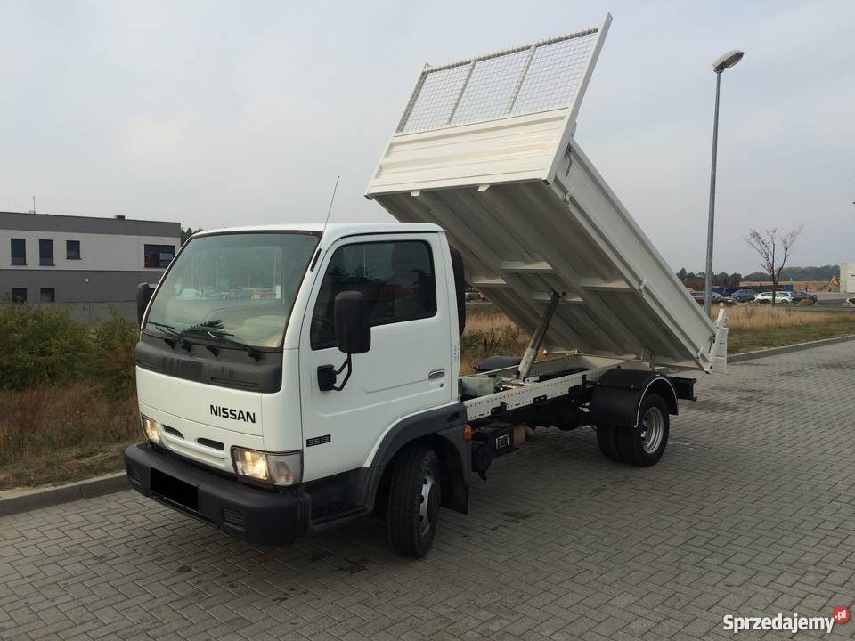 NISSAN CABSTAR 3513 KIPPER WYWROTKA SUPER STAN diesel Piekarzew