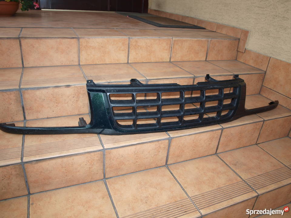 Opel Frontera B grill atrapa przednia 1997 2003r Kalisz