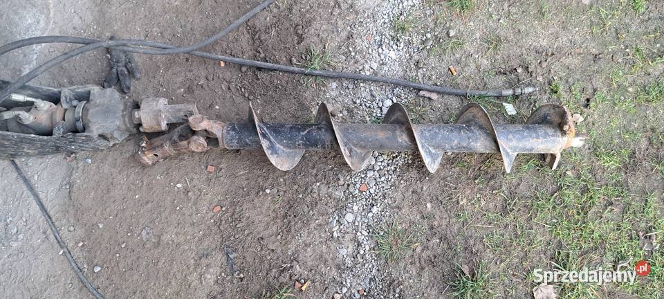 Wiertnica chydrauliczna glebowa