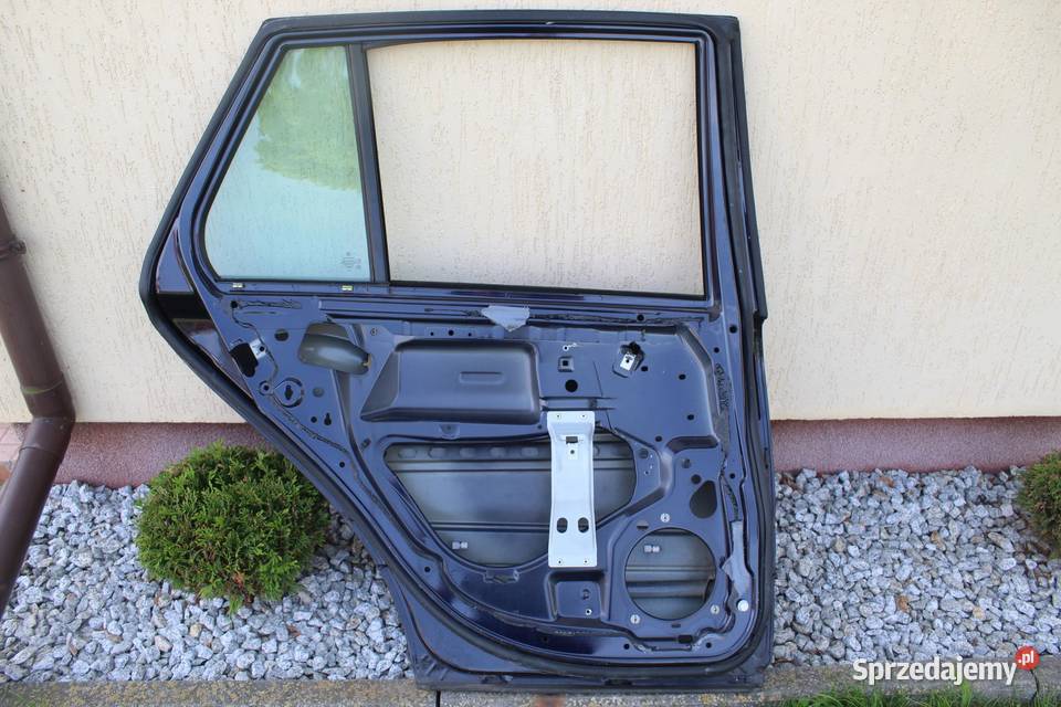 DRZWI LEWY TYŁ TYLNE C359 MERCEDES W203 KOMBI Drzwi