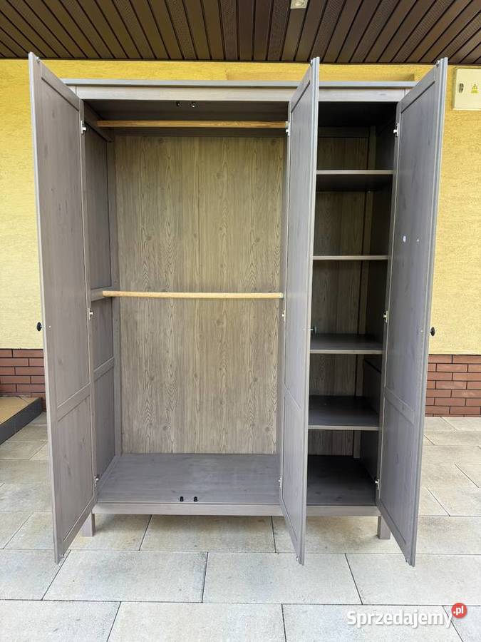 Szafa Hemnes drewniana 3 drzwiowa bieliźniarka Sulbiny