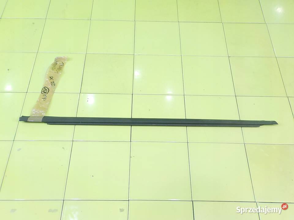 HYUNDAI ix35 10r 5D listwa zgarniajaca drzwi mazowieckie Suków