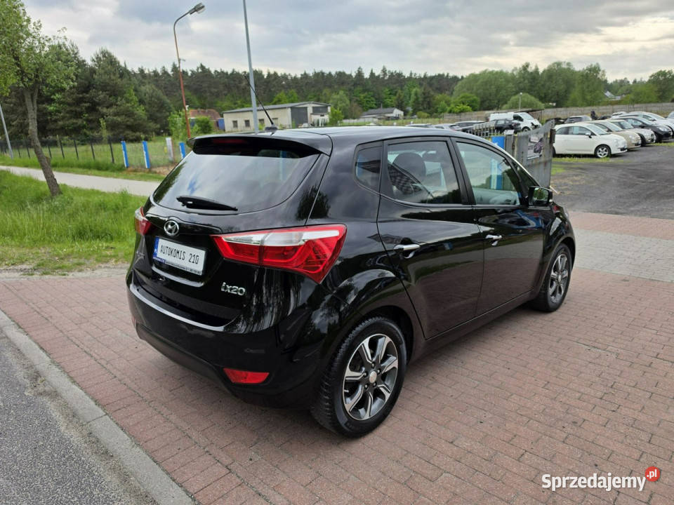 Hyundai ix20 Hyundai ix20 Lift 14 benzynka 90 z wielofunkcyjna kierownica ix20