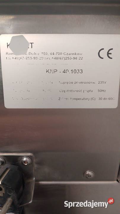 Dystrybutor talerzy KOMAT KNP401033 Wrocław sprzedam