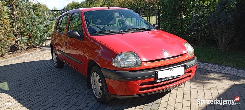 Renault Clio 12 benzyna czarne tablice2 Wałdowo Szlacheckie