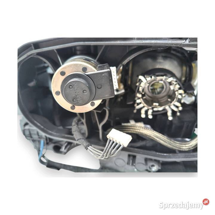 LAMPA PRAWA Volvo S60 II V60 LIFT XENON prawy osobowe Lampy przednie Chełm