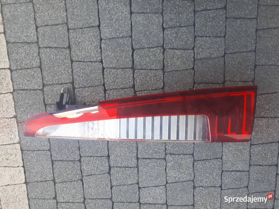 Lampa tył Nissan NV400 Rok produkcji 2015 łódzkie Piotrków Trybunalski