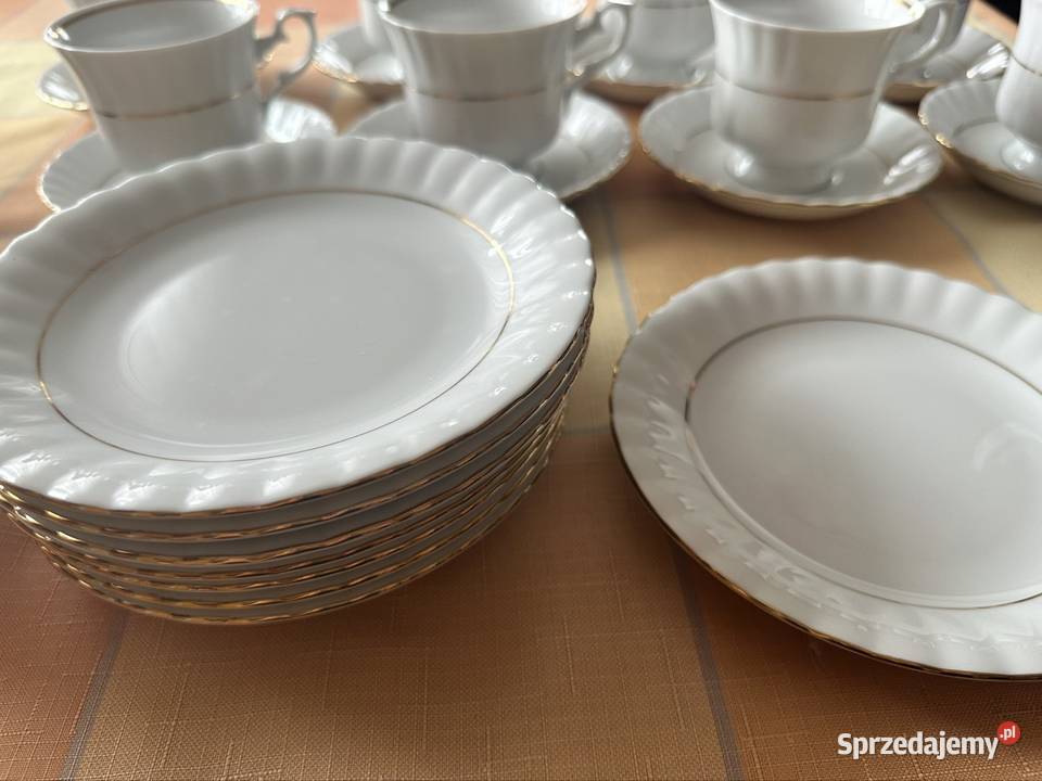 Porcelana Chodzież na 8 osób złota linia Iwona Częstochowa