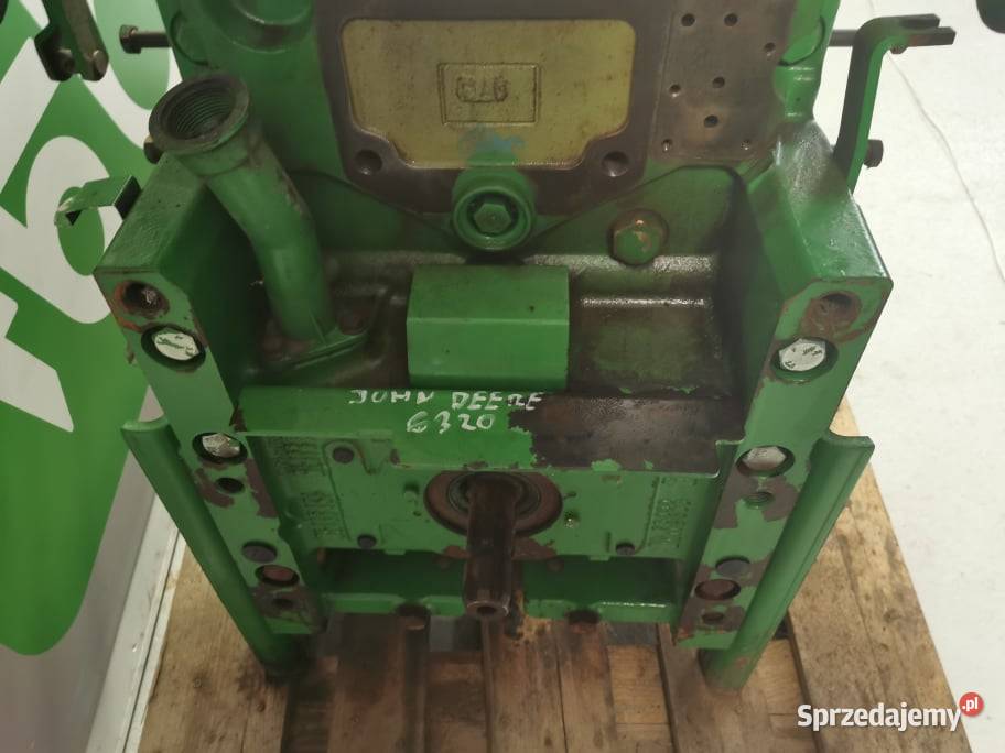 Wałek odbioru mocy z obudową John Deere 6330 Wilkowo