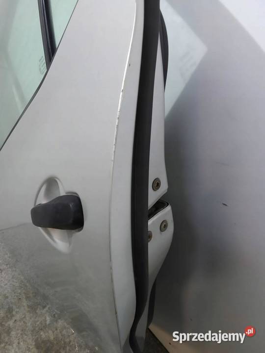 DRZWI LEWY TYŁ Toyota Auris I 20062012 Motoryzacja świętokrzyskie sprzedam