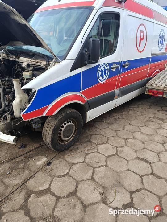 Błotni lewy Sprinter Ambulans w906 906 rocznik Sławno