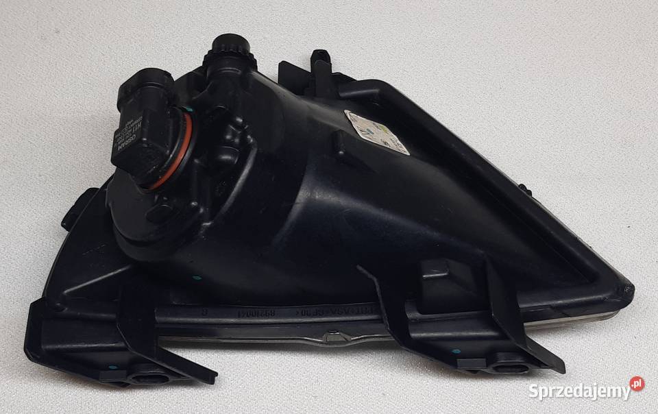 HALOGEN PRAWY FORD FIESTA MK6 0208 89210041