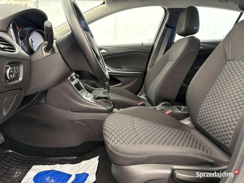 Opel Astra 16 DTE SS110 Enjoy Salon FakturaVat K srebrny