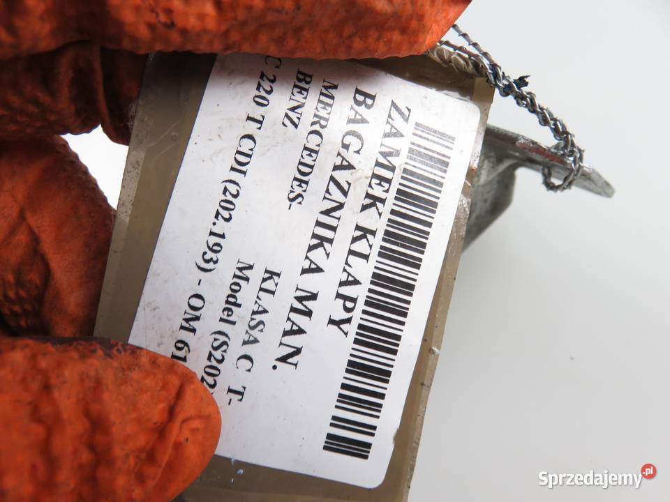 ZAMEK KLAPY MERCEDES KLASA C W202 osobowe sprzedam