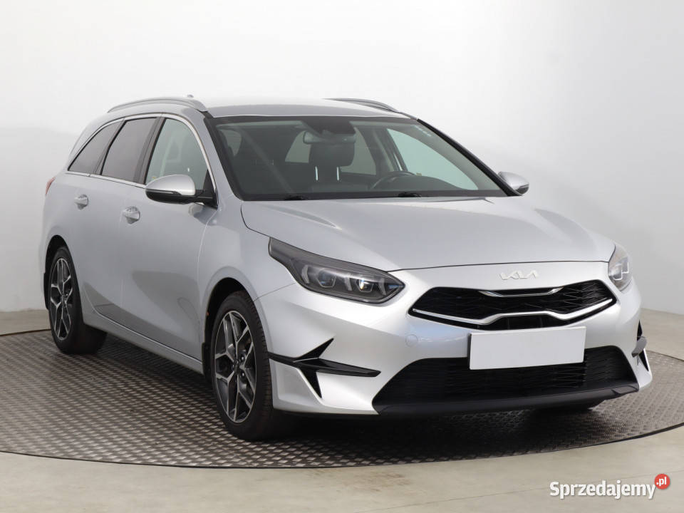 Kia Ceed 15 TGDI elektryczne lusterka Samochody osobowe Bielany Wrocławskie