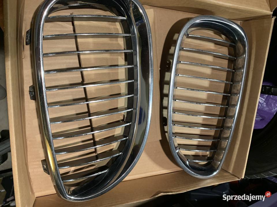 BMW E6061 nerki grill lewa i prawa Koziegłowy